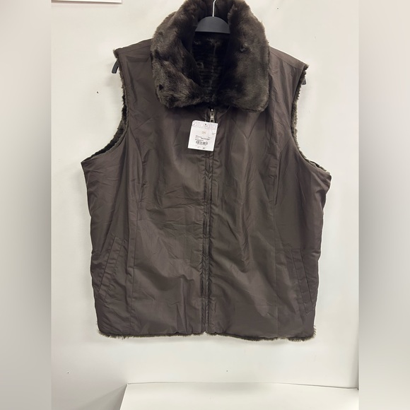 NWT LIZ CLAIBORNE REVERSIBLE FAUX FUR ZIPPER FOUR POCKETS chocolate brown 3x - Picture 5 of 10